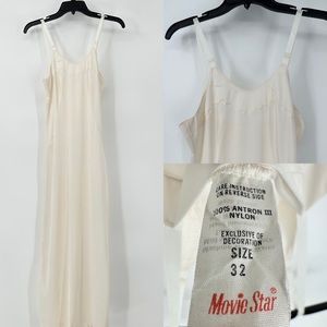 Vintage Movie Star Nightgown Peignoir Cream Slip Dress Size XS/S (32)